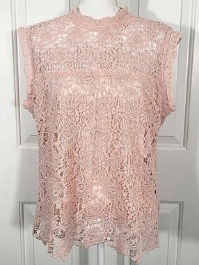 Nanette Lapore Lace High Neck Sleeveless Top in Peach Pink Gold Zipper in Back